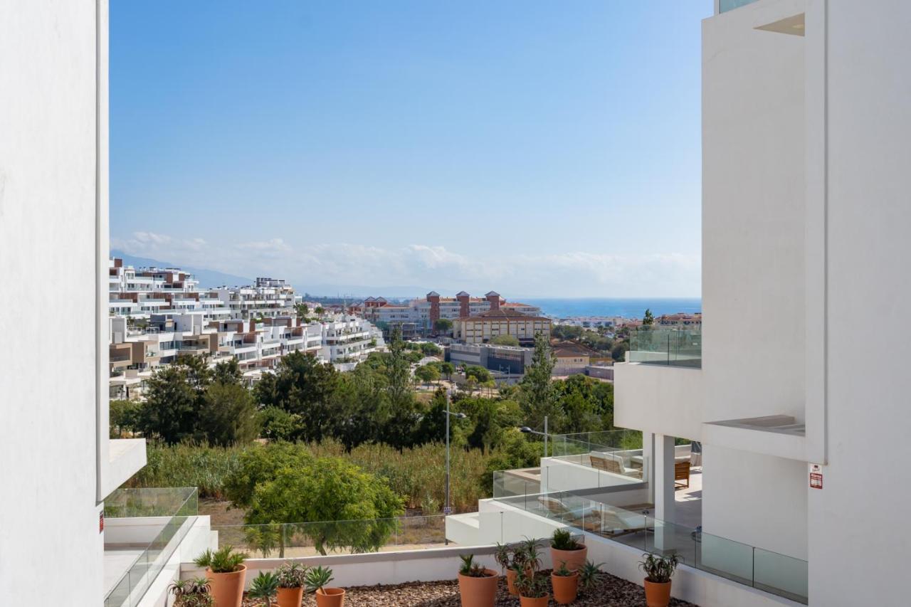 Cosy And Centrally Located Apartment In Estepona Luaran gambar