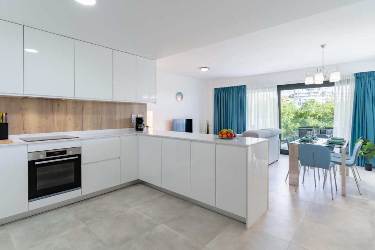 Cosy And Centrally Located Apartment In Estepona Luaran gambar